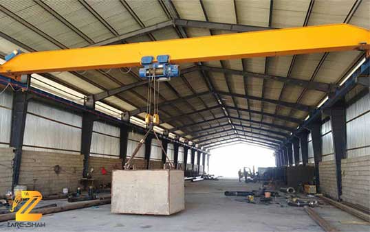 اجرای جرثقیل سقفی در کارخانه